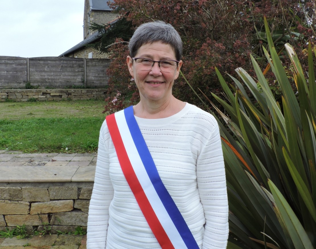Mme BENIS Patricia - Maire